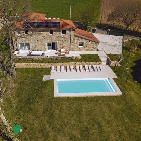 Holiday home Reverence Caldelas